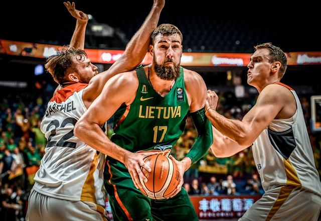 立陶宛在欧洲杯预选赛中接连失利