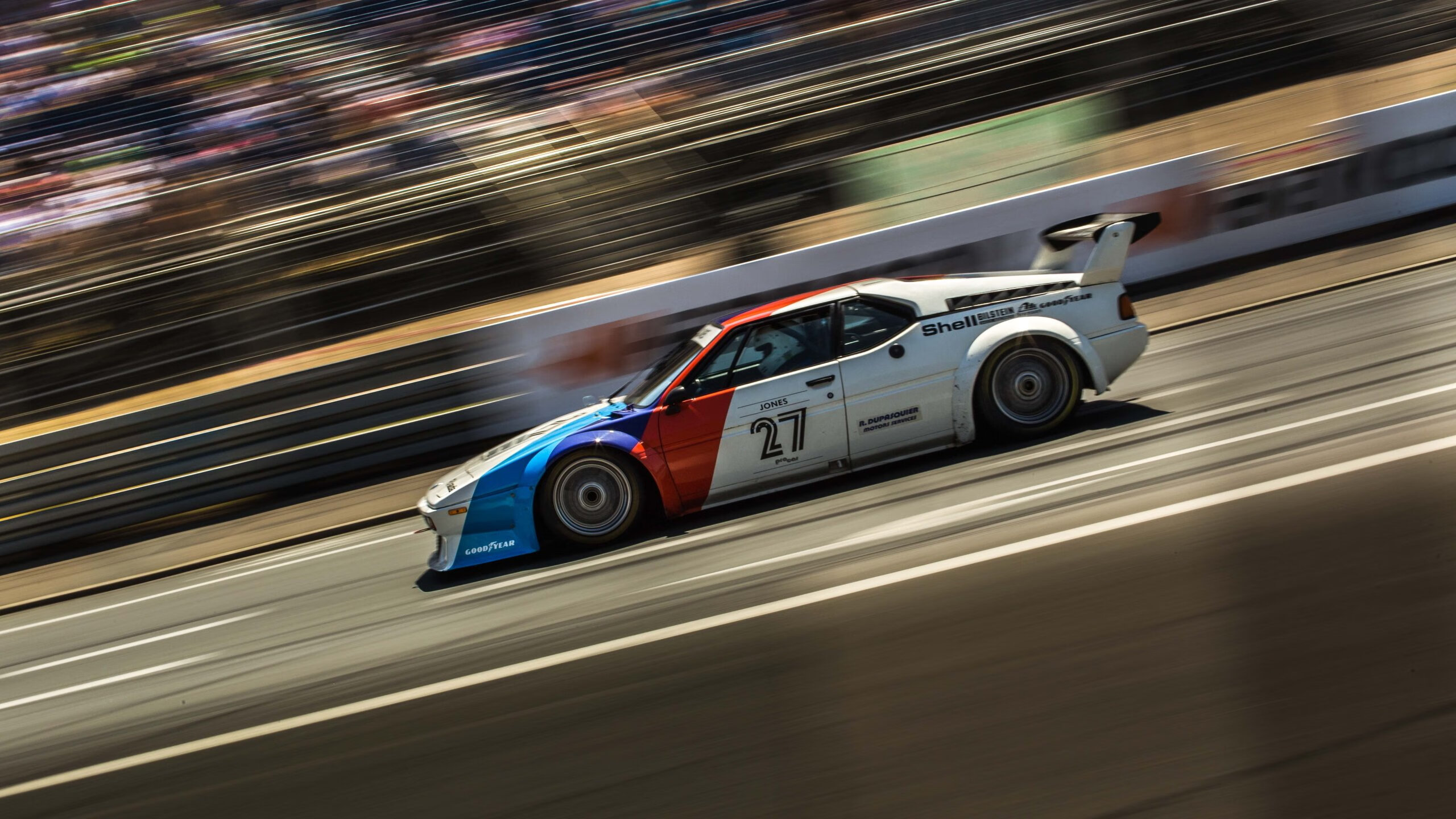 丝路之西与孤星之城，当新疆铁壁遭遇圣安东尼奥的巴别塔