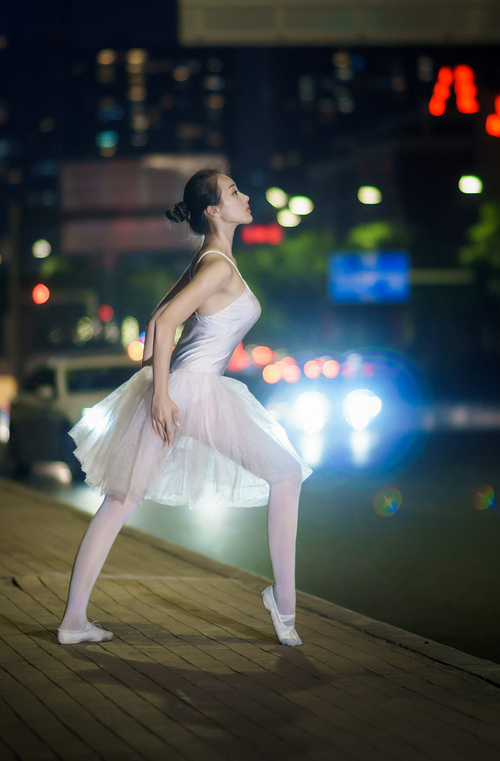 雷火电竞app-奇才绝地逢生，爱德华兹化身加时赛的淬火利刃